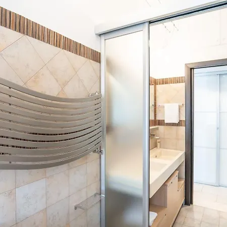 Apartman Gabbo - House